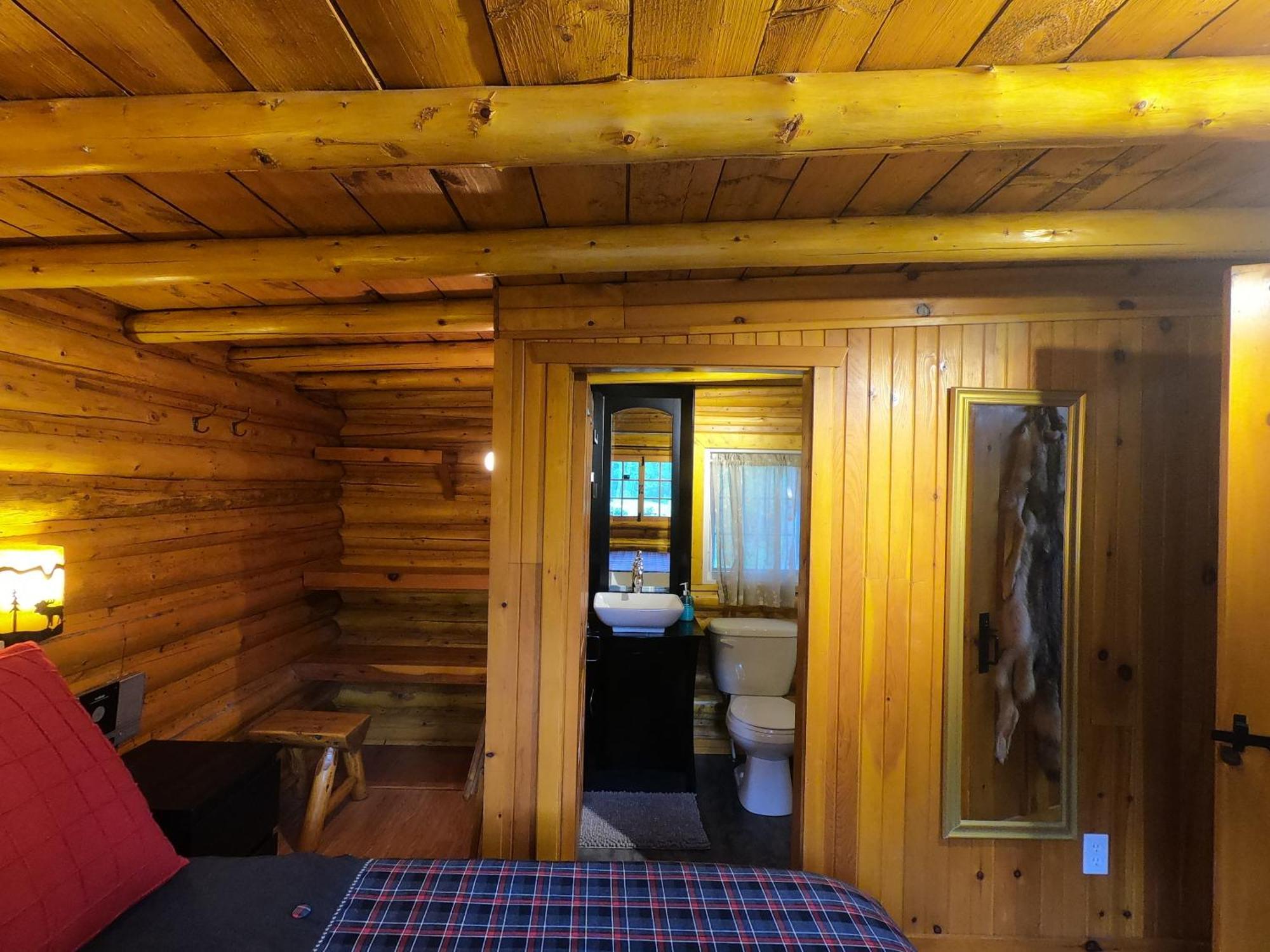 Domaine Le Bostonnais - Le Village En Bois Rond La Tuque Δωμάτιο φωτογραφία